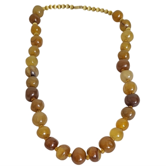 Vintage Agate Beaded Necklace - Picture 1 of 3